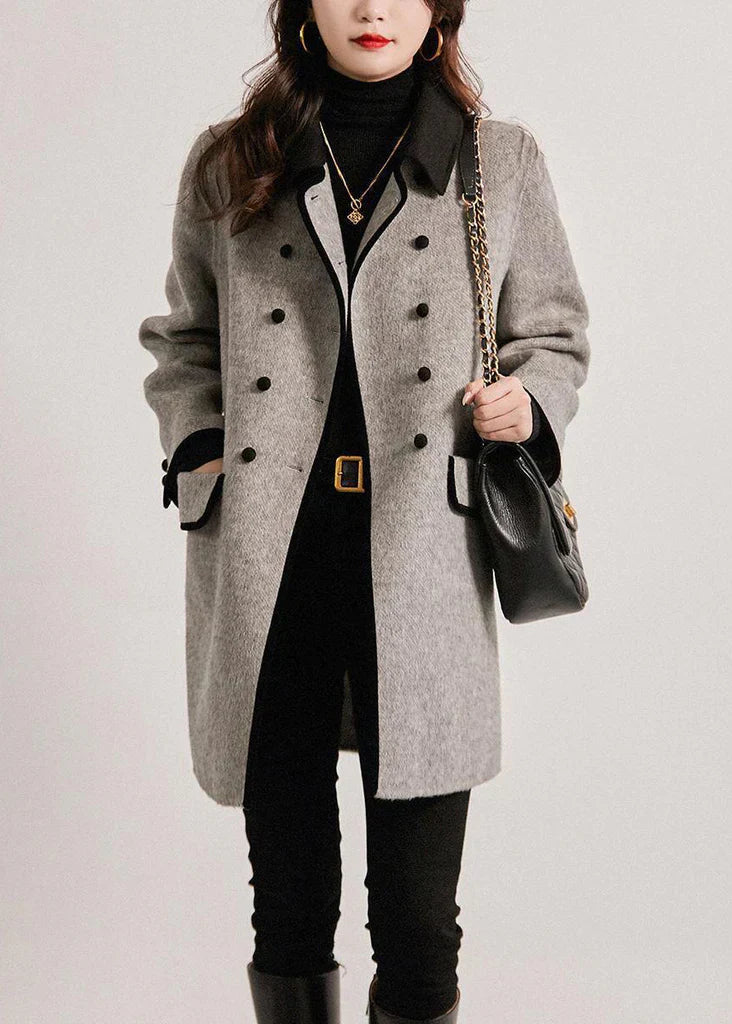 Women’s Wool Coat – Double-Breasted – Relaxed Fit – Notched Collar – Mid-Thigh Length