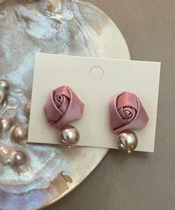 Boucles d'oreilles pendantes en soie rose française et perles roses - TrendAura