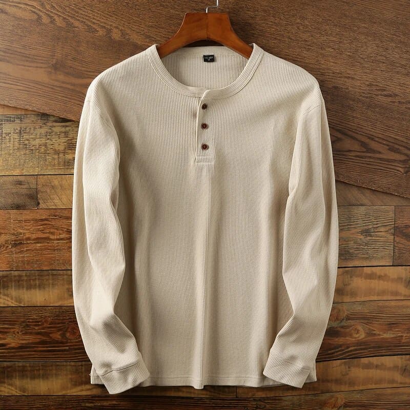 Classic long-sleeve shirt for men