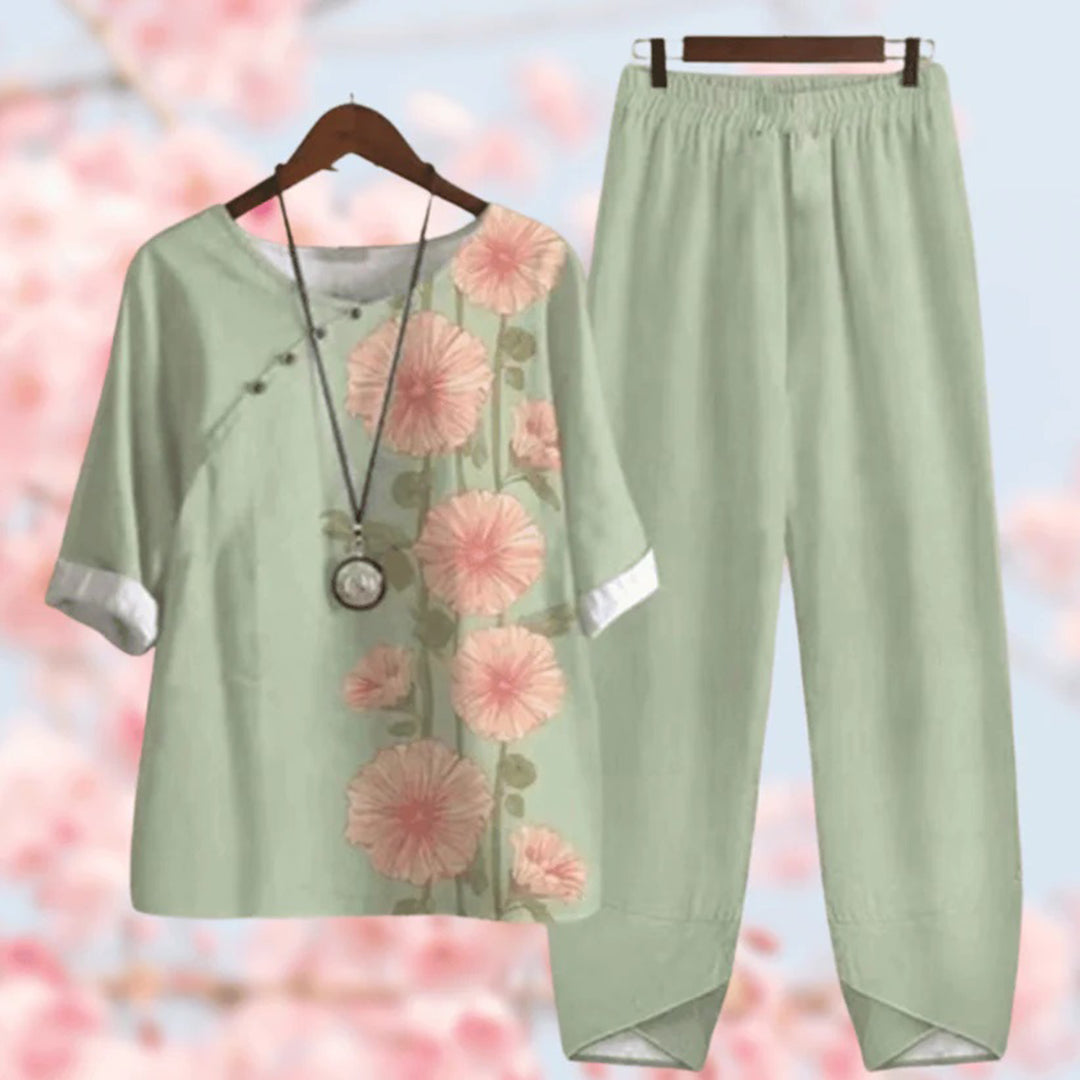 Women's Set - Floral Top with Button Detail - 3/4 Sleeves - Wide Pants with Elastic Waist