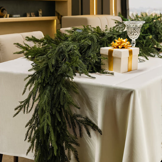 Artificial pine crowns Green Christmas table decorations - TrendAura