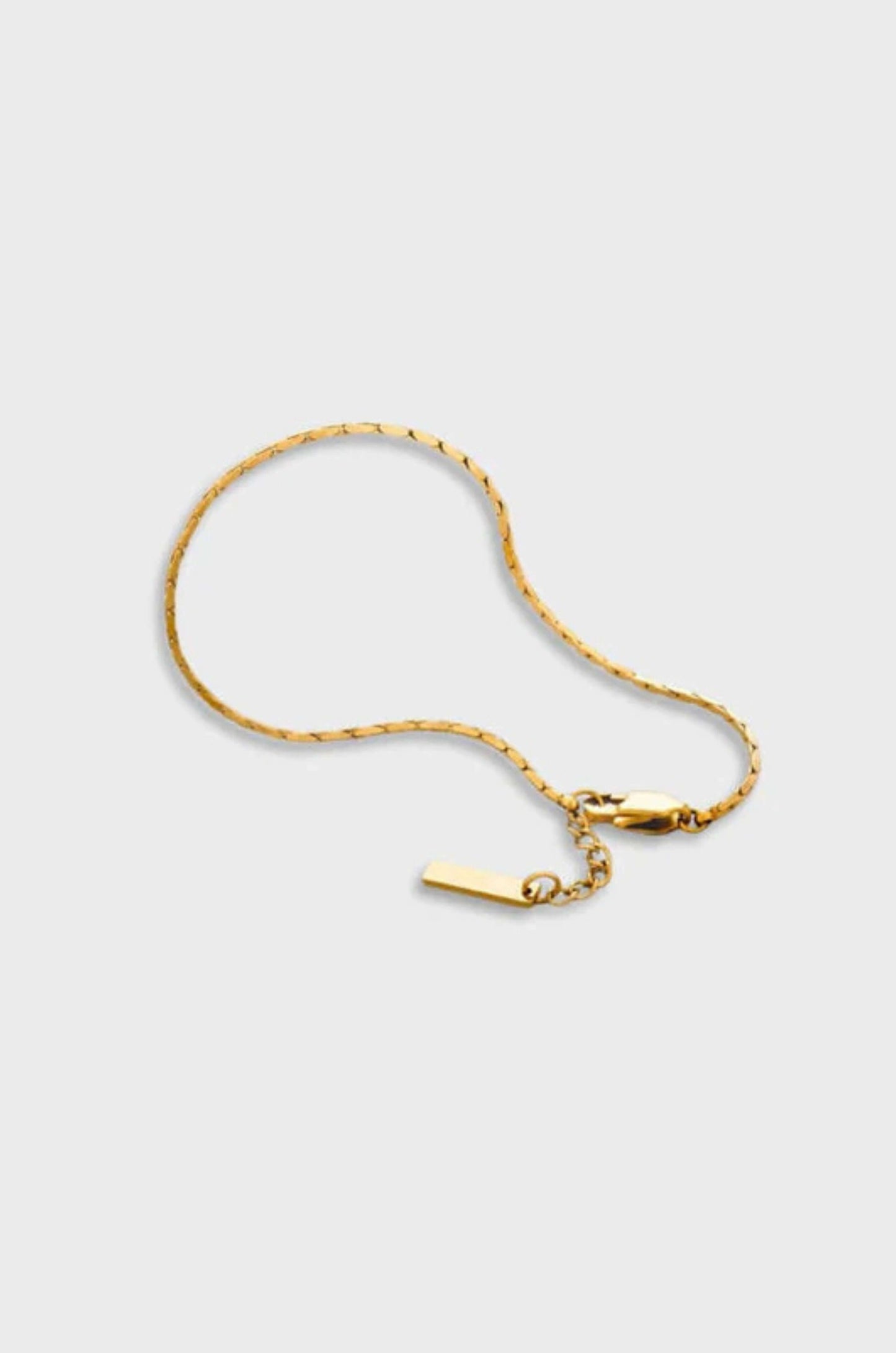 Geometric stainless steel bracelet with link design