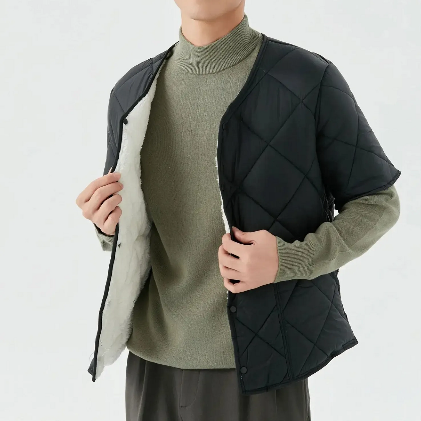 Quilted Fleece Vest For All Season Comfort Soft Lined Versatile Outerwear For Outdoor Enthusiasts