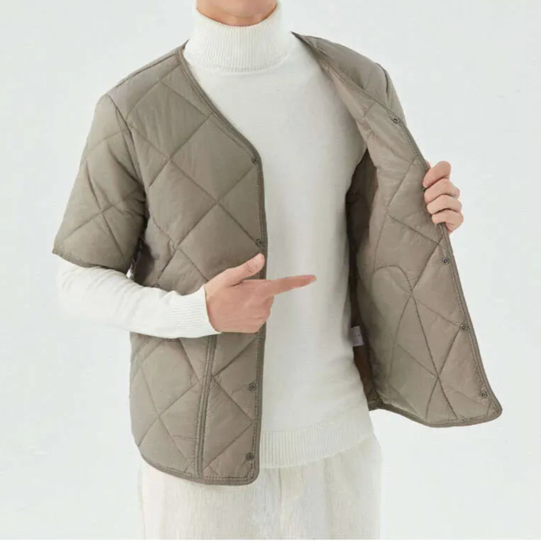Quilted Fleece Vest For All Season Comfort Soft Lined Versatile Outerwear For Outdoor Enthusiasts