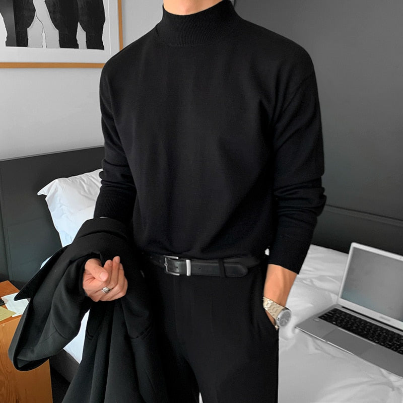 Mens Knitted Sweater Pullover With Classic Neckline And Long Sleeves For Cozy Everyday Wear