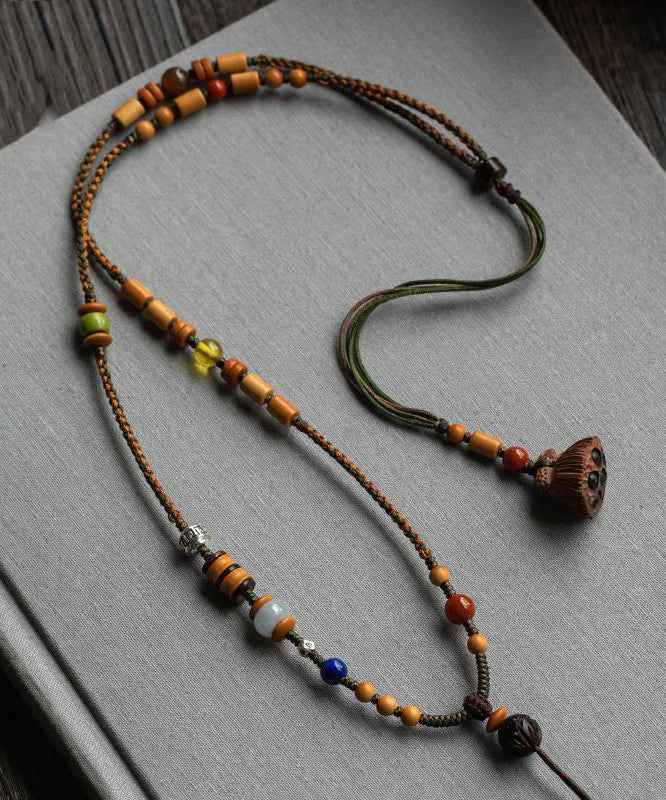 Collier pendentif en perles tissées à la main marron fait main - TrendAura
