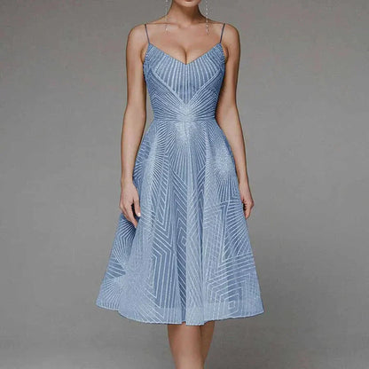 Eloura-Moda | Elegant Midi Dress For Occasions Daytime And Evening