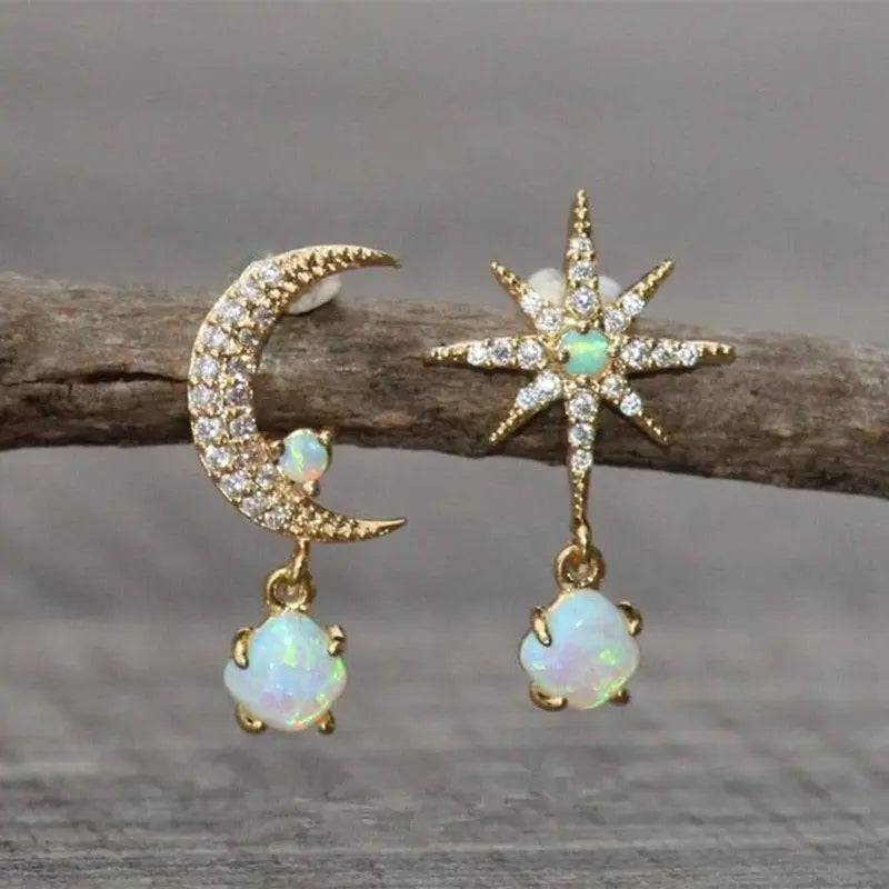 Lori - Moon Star Earrings - TrendAura