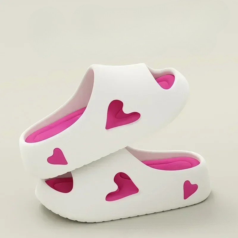 Women's Heart-Shaped Flip Flops with Soft Cushioning and Durable Design