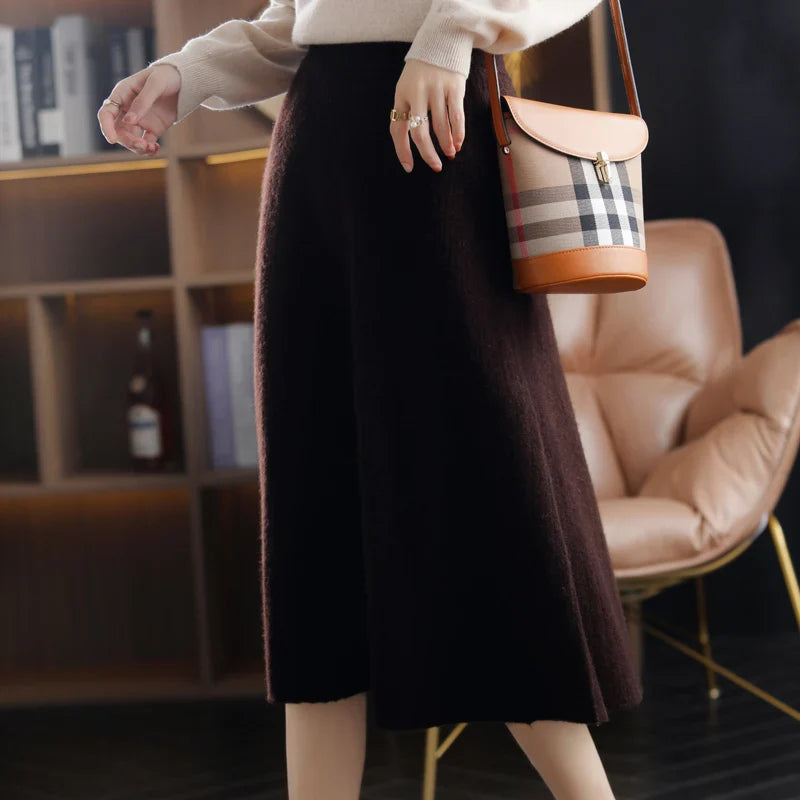High-waisted wool pleated skirt for women