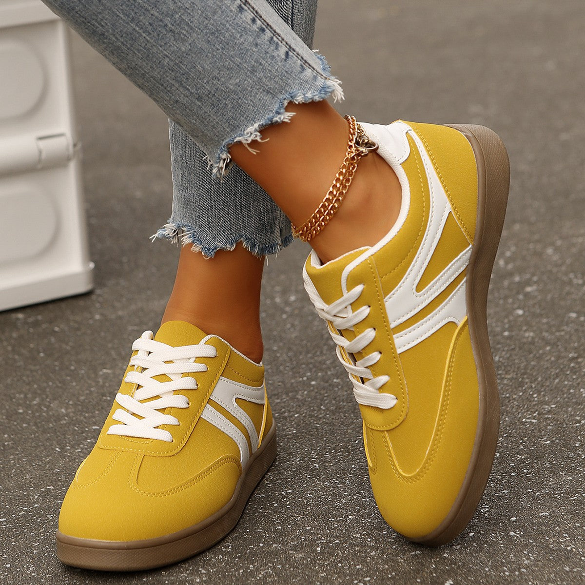 Wide Fit Orthopedic Lace Up Sneakers For Women With Built In Arch Support And Vegan Suede