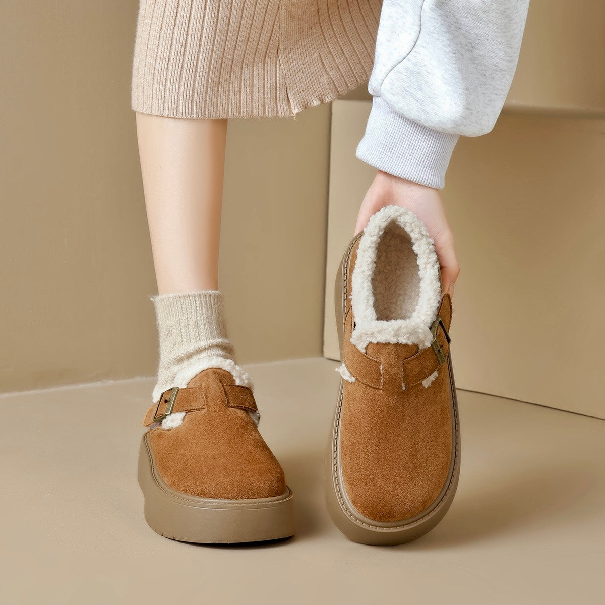 Platform Mary Janes For Women With Arch Support And Plush Fleece Lining In Suede