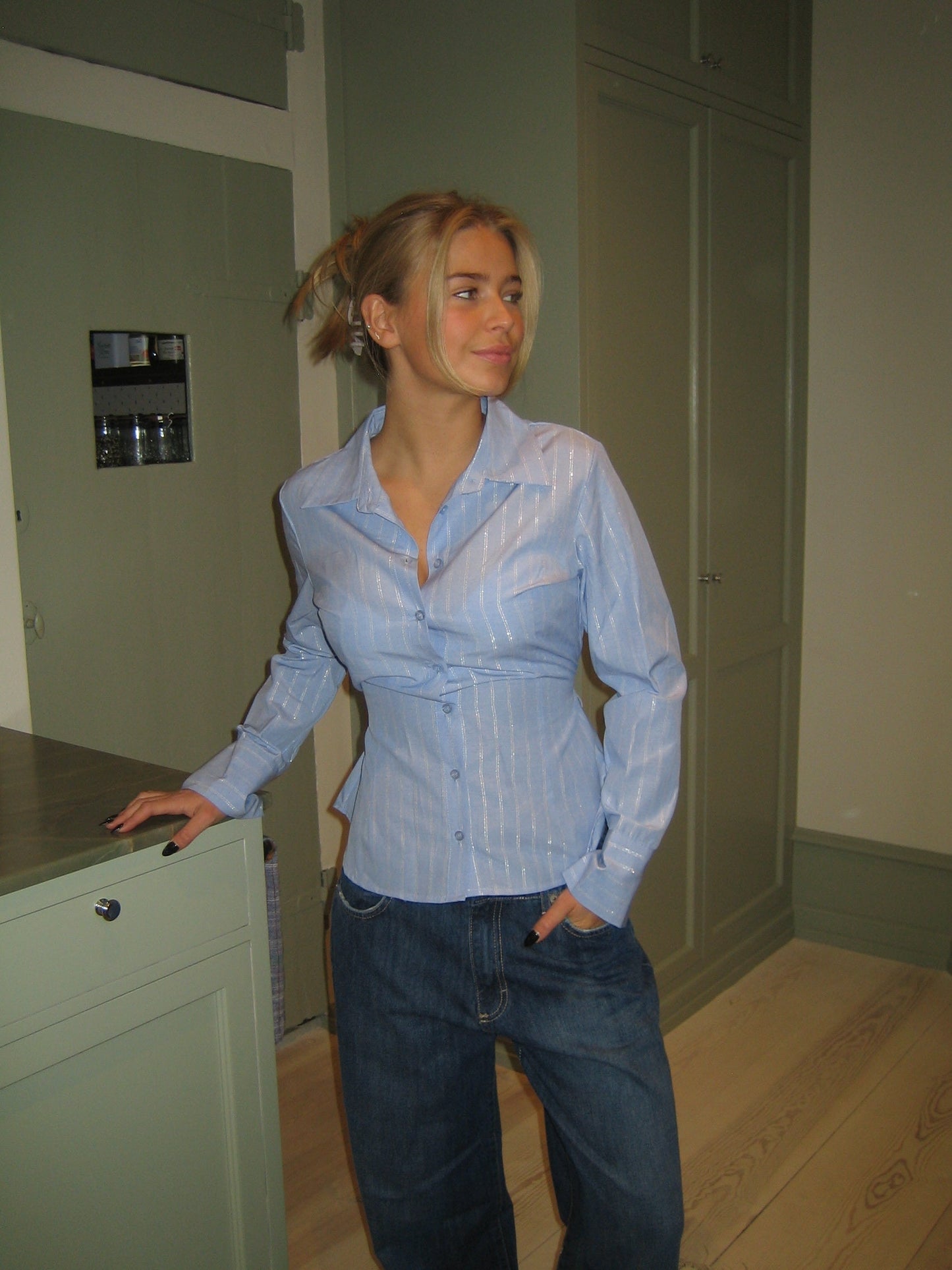 Sophia | Elegant blouse women with fine stripes in light blue