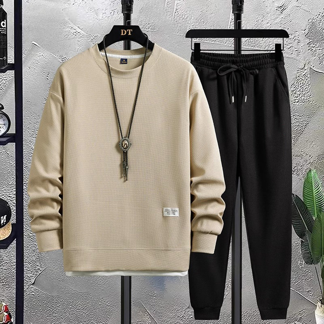 Men's Sweatshirt Classic Crew Neck With Ribbed Edge And Comfortable Knit Design For Everyday Wear By TrendAura