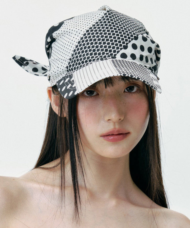 Casquette de baseball à pois noirs et blancs de style japonais - TrendAura