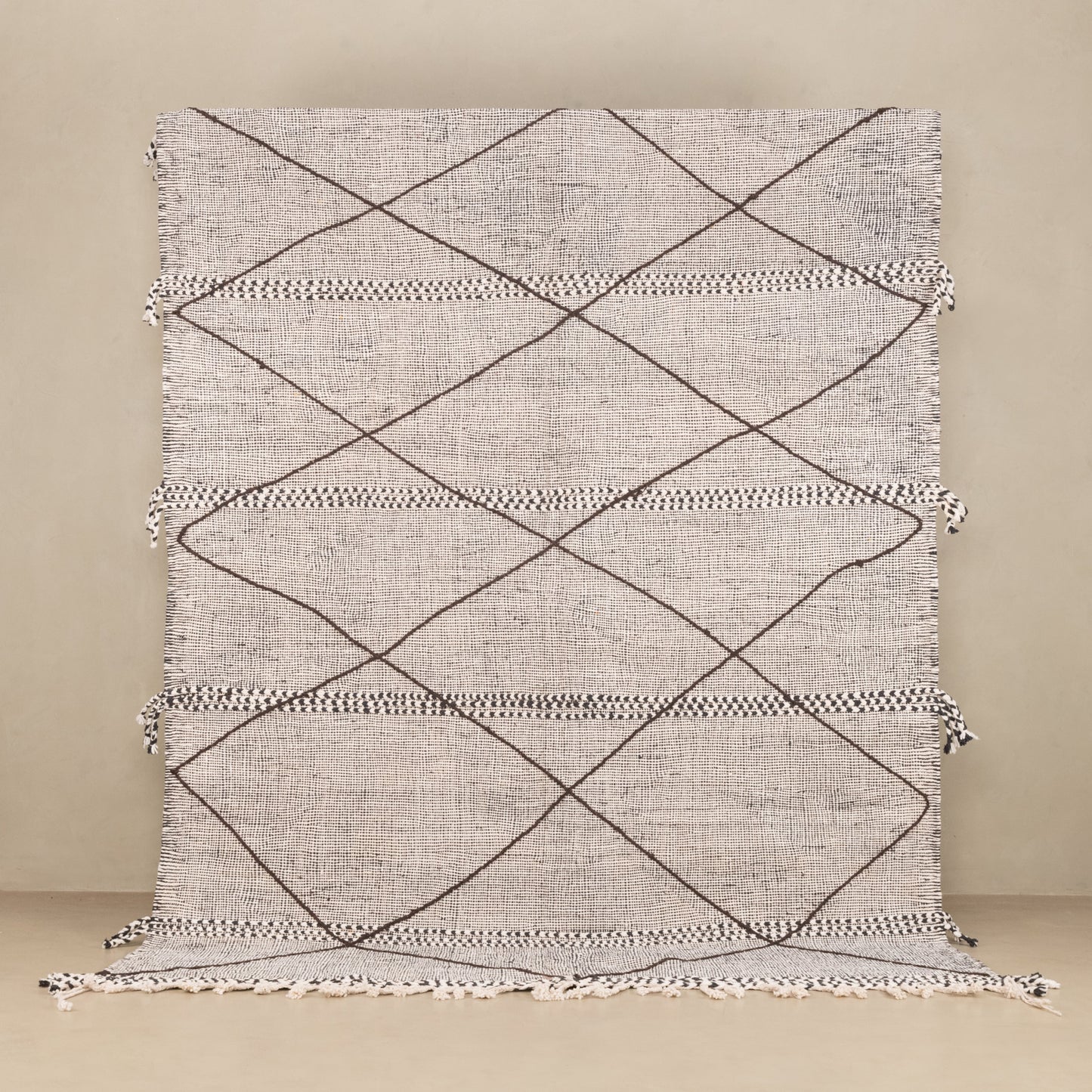 Chefa - Taznakht kilim rug - TrendAura