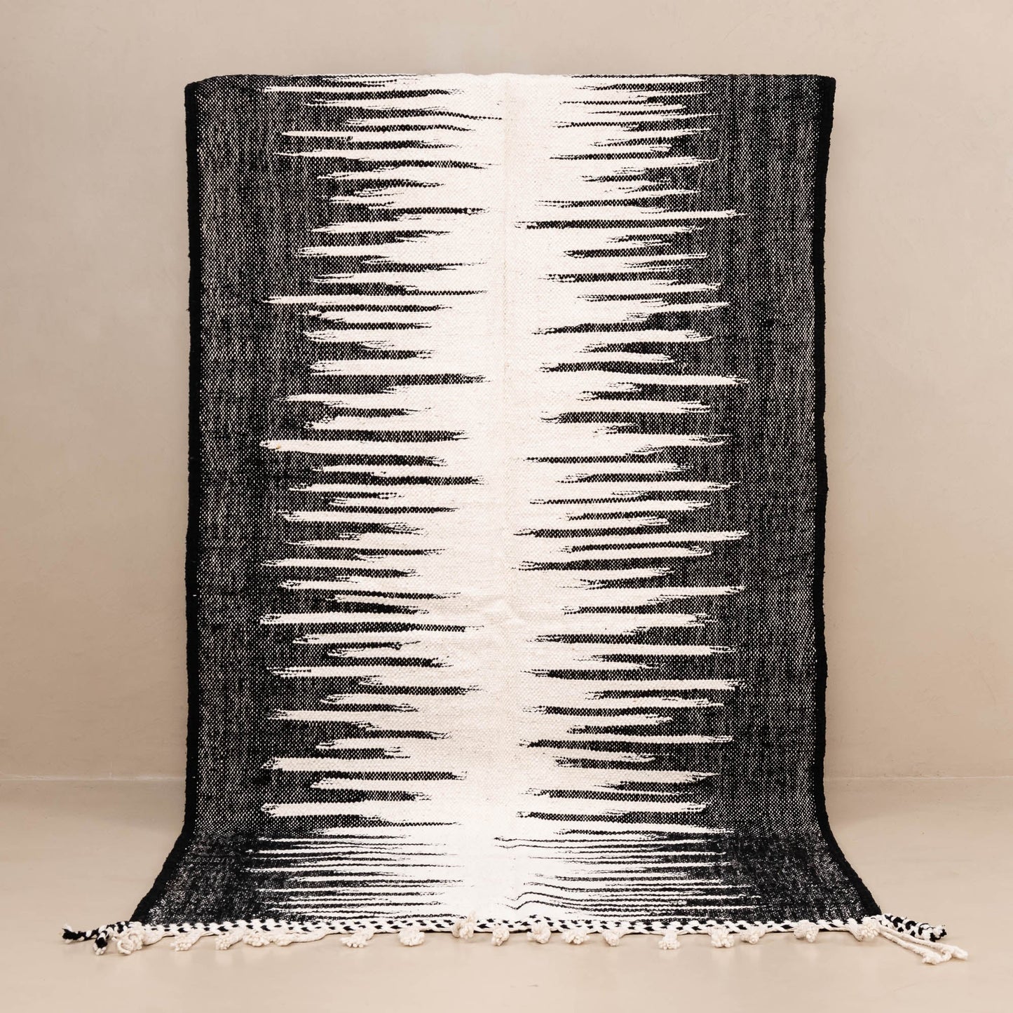Tafza - Taznakht kilim rug - TrendAura