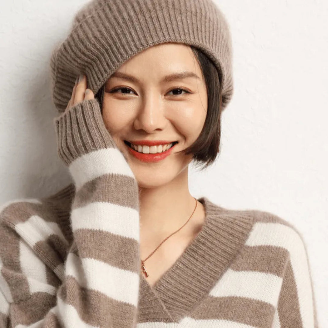 Cashmere beret for women