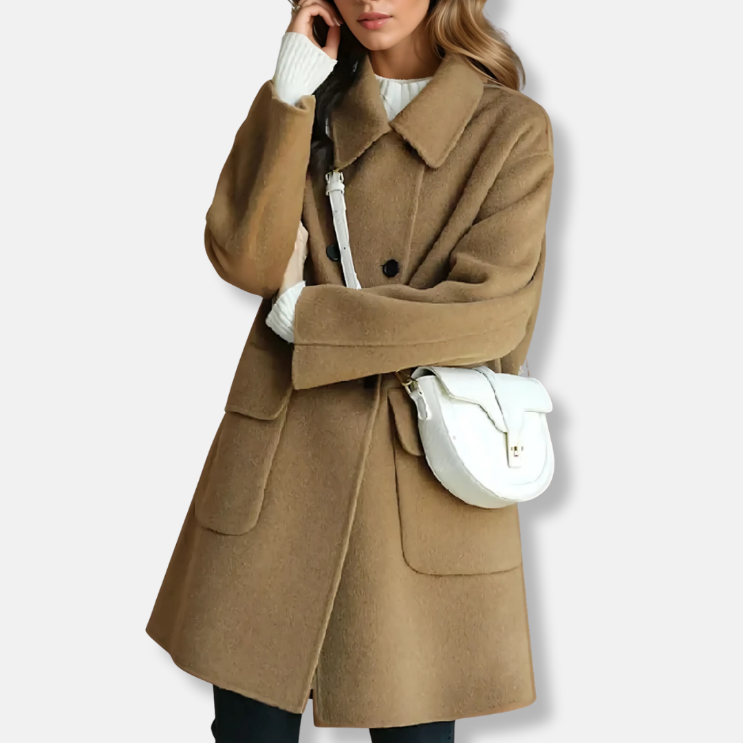 Women’s Coat - Wool - Mid-Thigh Length - Double-Breasted - Notched Lapels