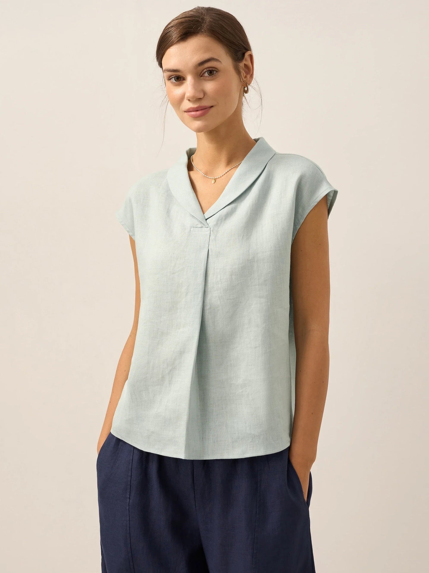 Lightweight Linen Top For Women V Neck Breathable Comfort Ideal Summer Wardrobe Essential