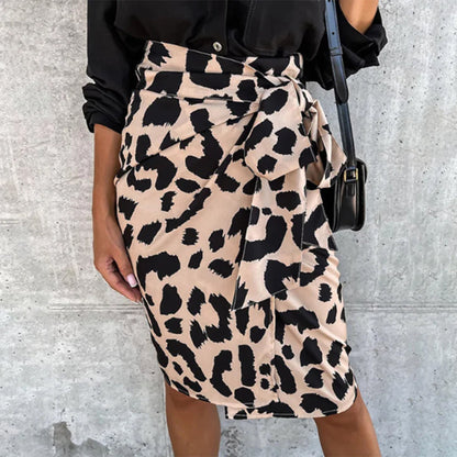 Women's Wrap Skirt – Animal Print – Adjustable Waist – Elegant & Comfortable