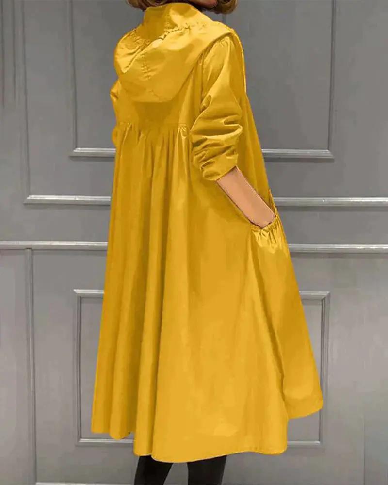 Long Waterproof Raincoat for Women – Stylish & Weather-Resistant
