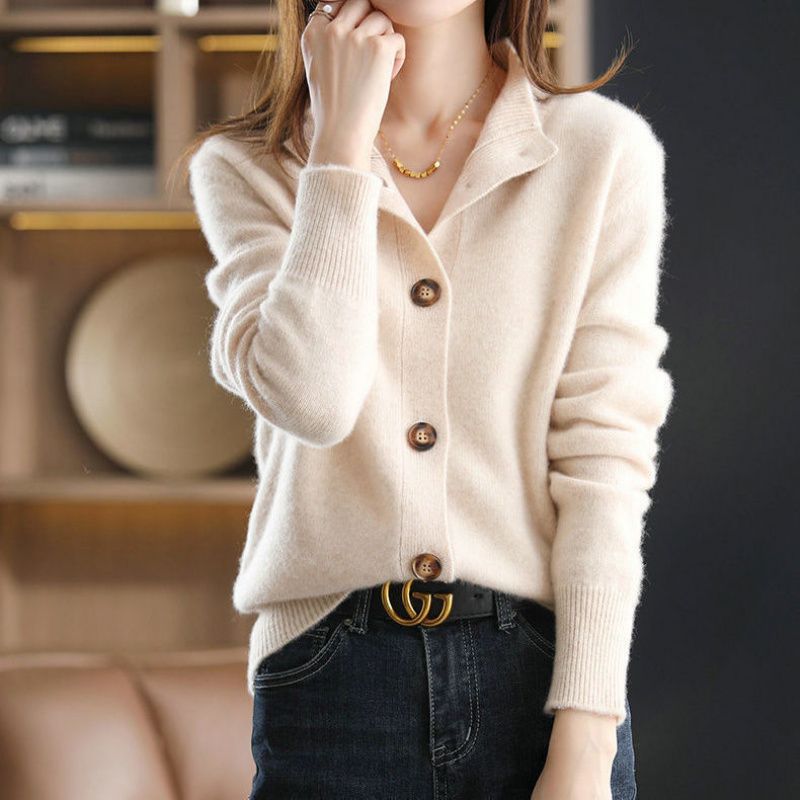 Aurora Cashmere Cardigan For Women Lightweight Soft Warmth And Timeless Style All Season