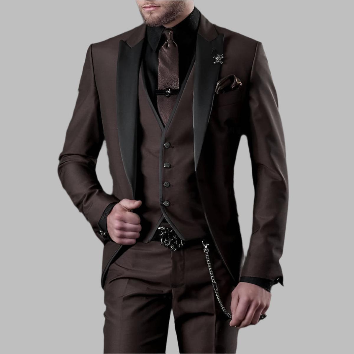 Donald Men's Luxury Three Piece Wedding Suit Set In Emerald Green With Black Lapels And Silver Chain Details