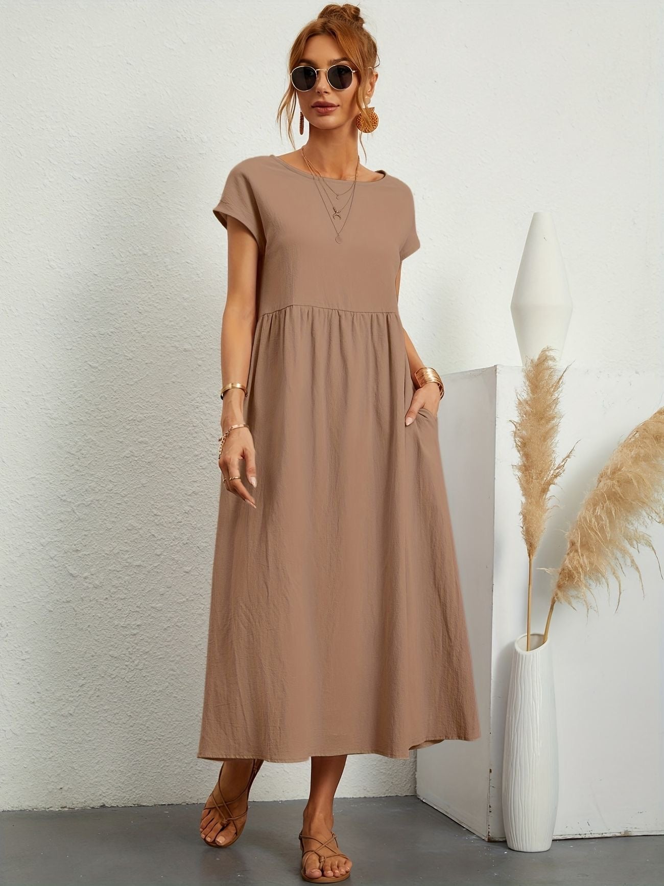 Women's Lightweight Dress with Short Sleeves and A-Line Cut