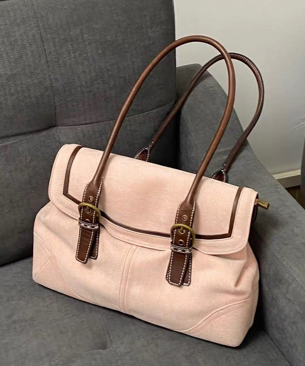 Sacs à bandoulière en similicuir rose moderne et durable - TrendAura