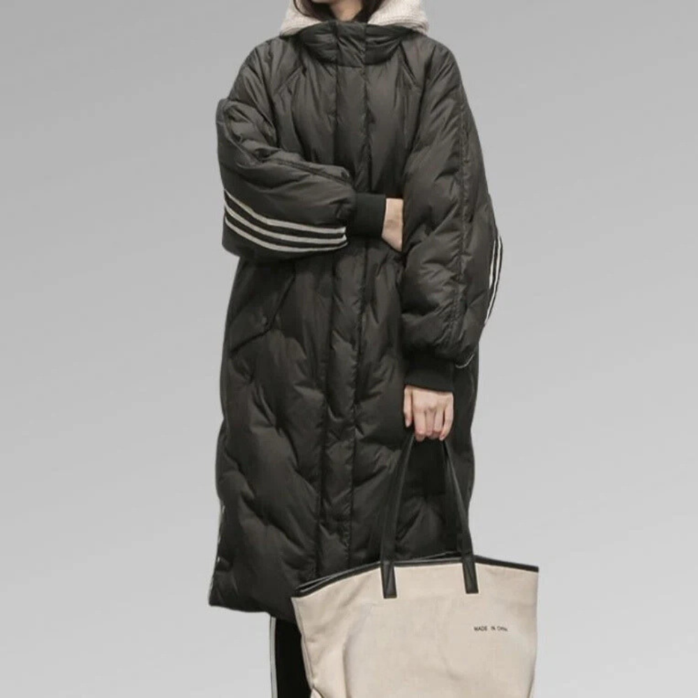 Naira Long Coat For Women Timeless Elegance Warmth And Refined Fit Luxury Outerwear