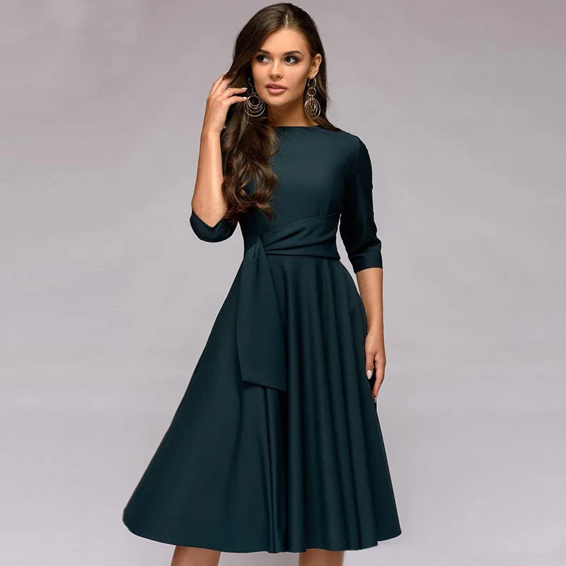 Lexi Elegant Trapeze Dress For Women With Patterned Fabric Flattering Silhouette