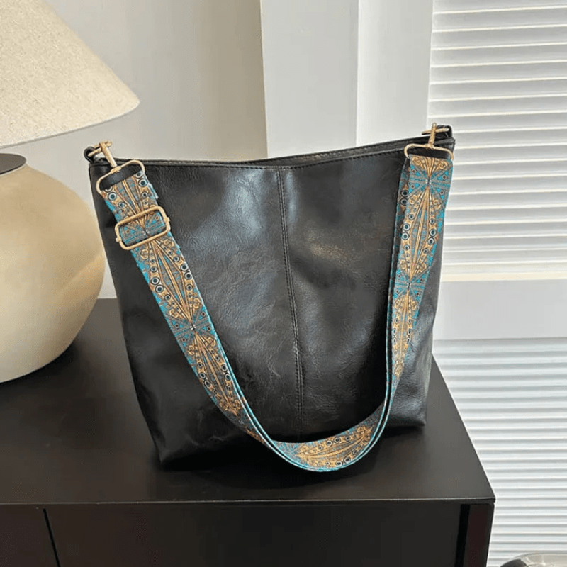 Women's Oversized Shoulder Bag – Elegant and Functional