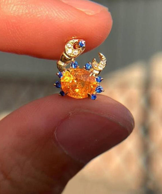 Boucles d'oreilles à tige en forme de crabe en alliage de zircon bleu fantaisie - TrendAura
