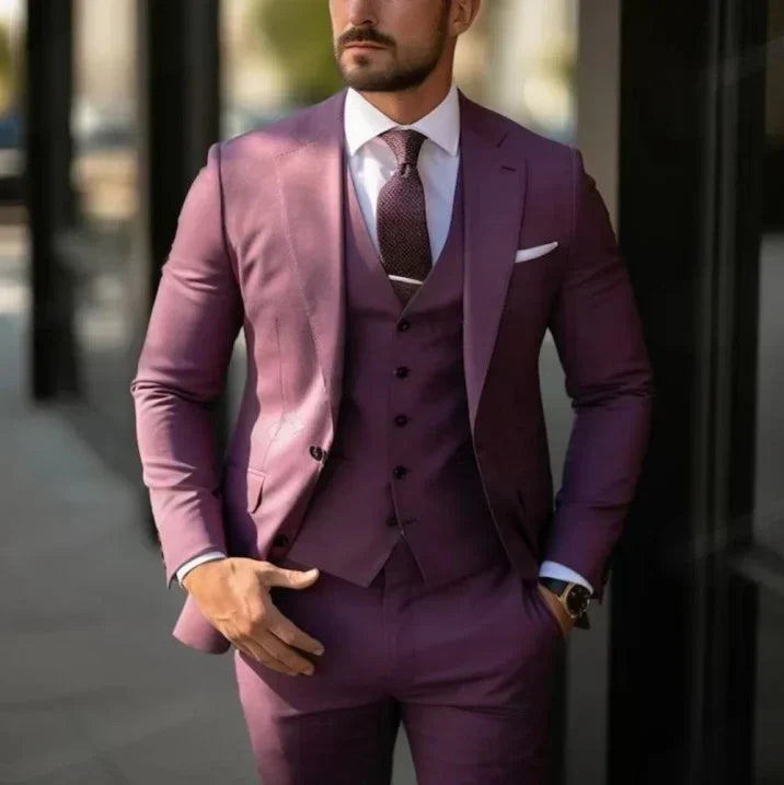 Men's 3 Piece Wedding Guest Suit Classic Fit With Elegant Tailoring For Gentlemen