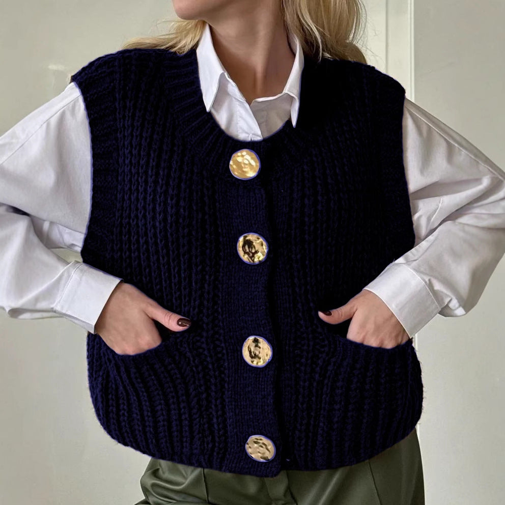 Women’s Knitted Vest – Wool Blend – Oversized Fit – Ribbed Texture – Button Front – Pockets