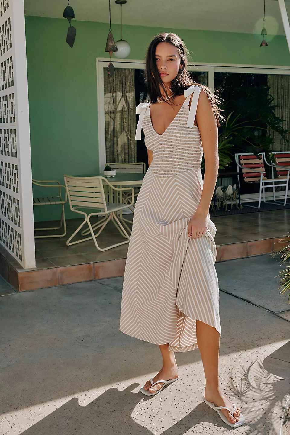 Women's Maxi Dress – Lightweight Cotton – Deep V-Neck – Adjustable Straps – With Pockets