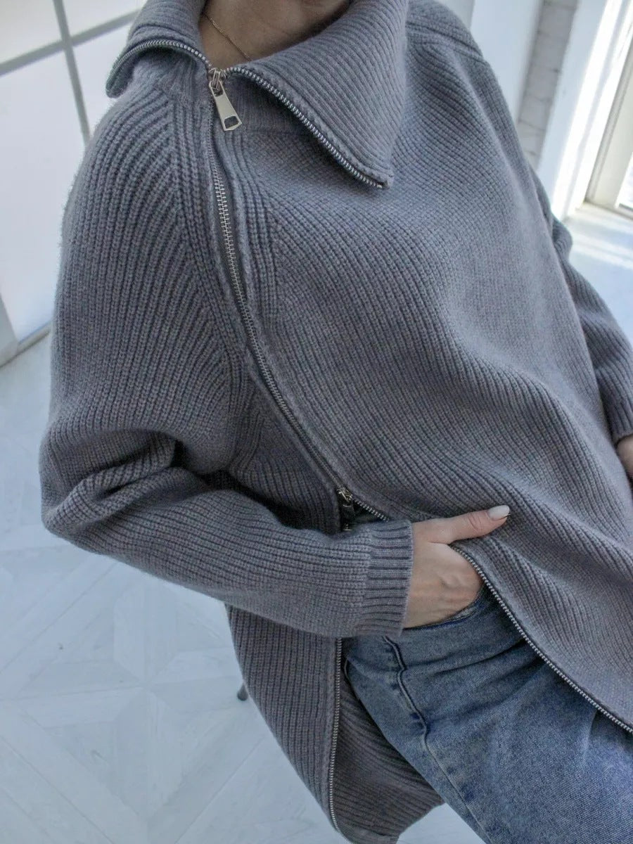Women’s Pullover Sweater – Oversized Fit – Ribbed Knit – Asymmetrical Zipper – Large Collar