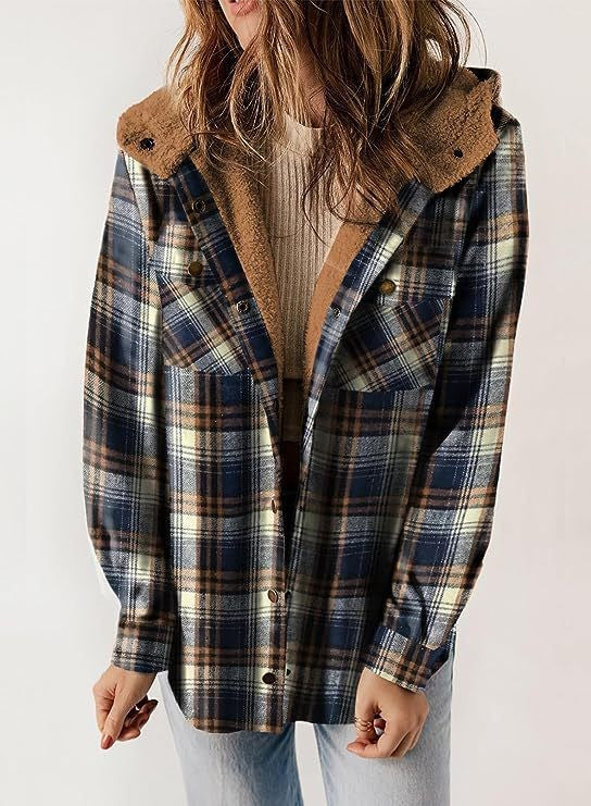 Women’s Wool Jacket – Relaxed Fit – Plaid Pattern – Plush Lined Hood – Button Front