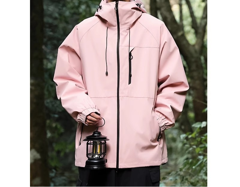 Men's Hooded Outdoor Jacket With Weatherproof Protection For Hiking And Everyday Activities