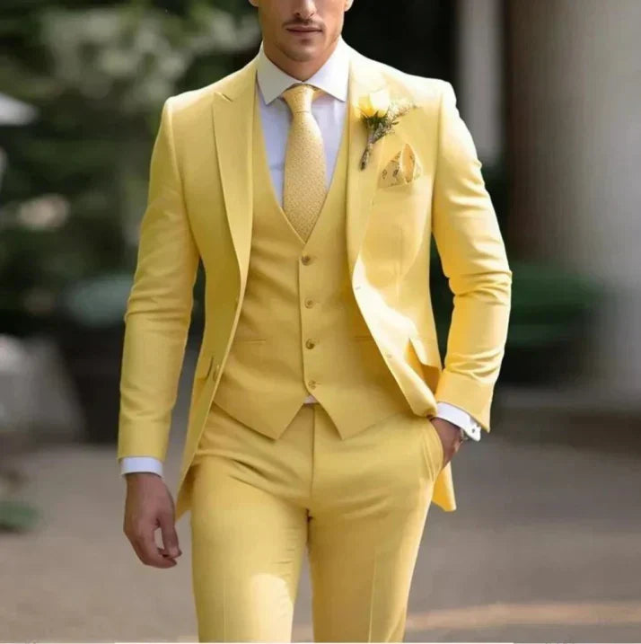 Men's 3 Piece Wedding Guest Suit Classic Fit With Elegant Tailoring For Gentlemen