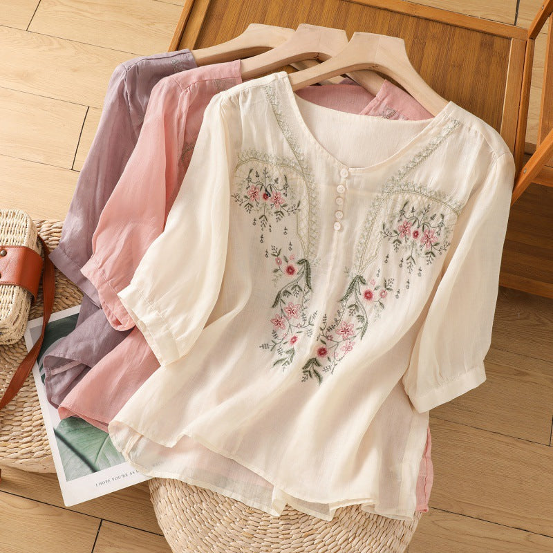 Women's Floral Relaxed Blouse with Lightweight Fabric and Breathable Design - TrendAura