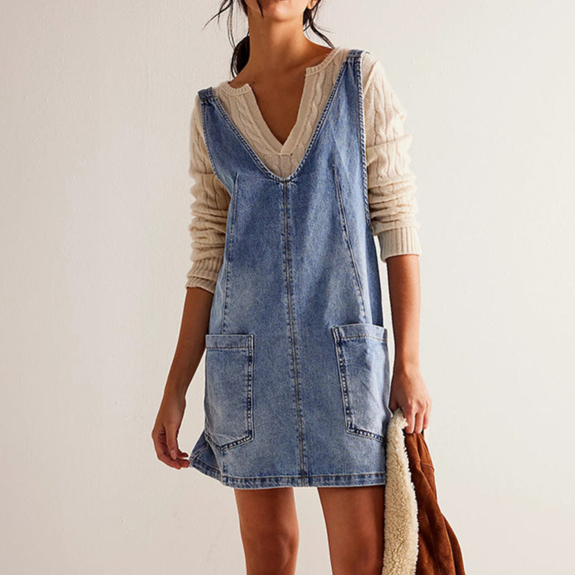 Women’s Casual Dress – Relaxed Fit A-Line – Cotton Blend – Sleeveless V-Neck – Patch Pockets