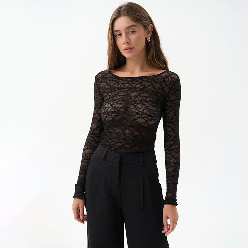 Women's top with long sleeves in lace - Elegant transparent design