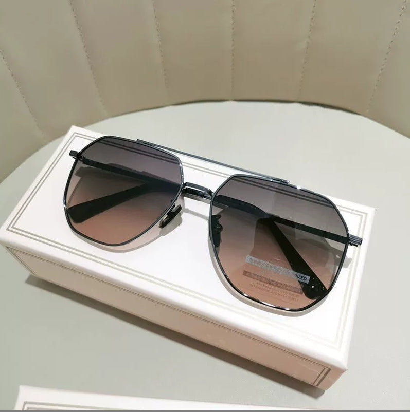 Men Metal Frame Sunglasses Bold Fashion Eyewear With Lightweight Comfort And UV Protection