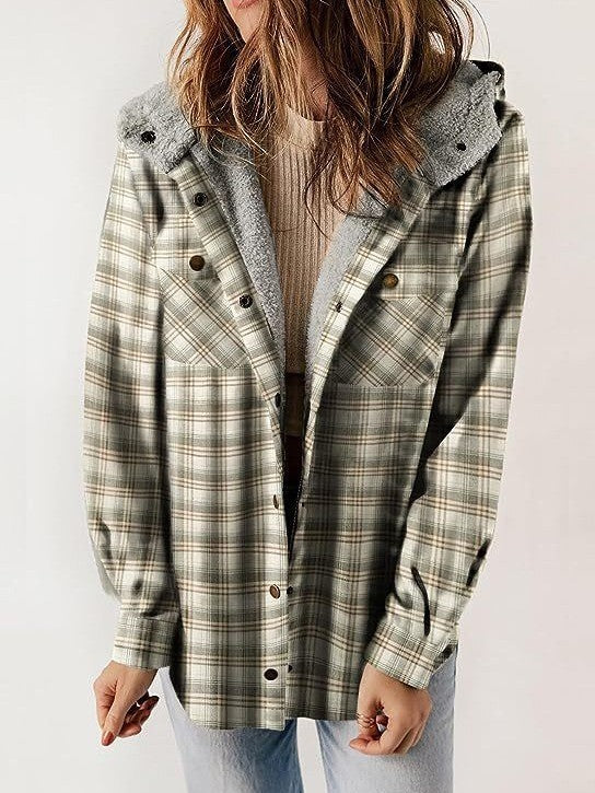 Women’s Wool Jacket – Relaxed Fit – Plaid Pattern – Plush Lined Hood – Button Front