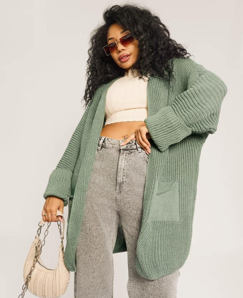 Women’s Knitted Cardigan – Oversized Fit – Wool Blend – Ribbed Sleeves – Open Front