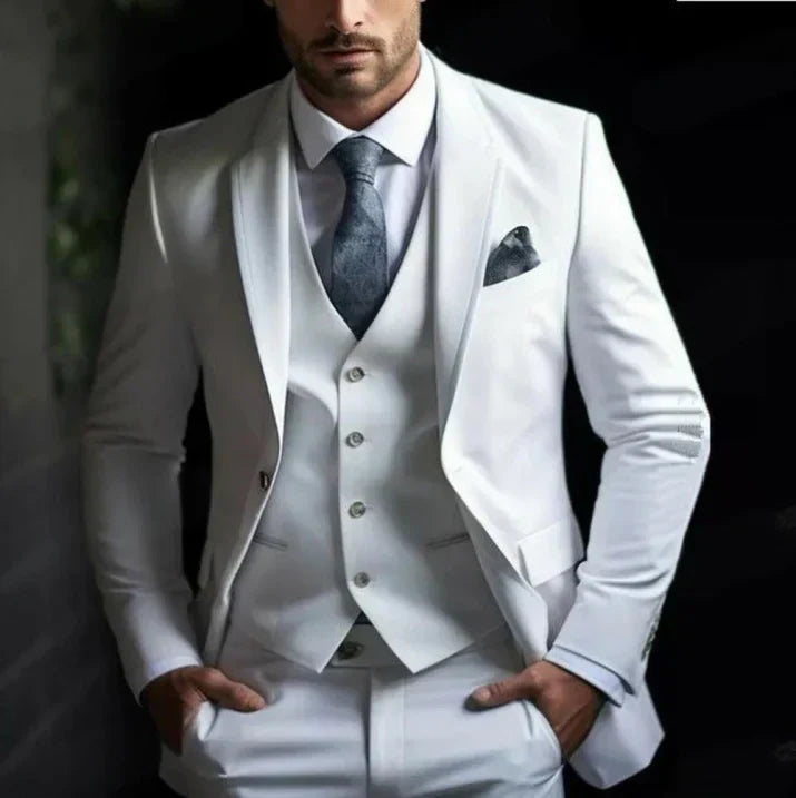 Men's 3 Piece Wedding Guest Suit Classic Fit With Elegant Tailoring For Gentlemen