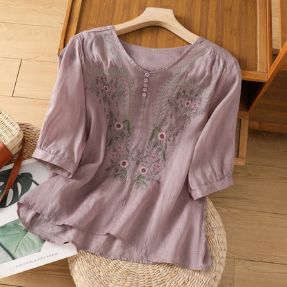 Women's Floral Relaxed Blouse with Lightweight Fabric and Breathable Design