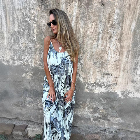 Women’s Maxi Dress – Relaxed Fit – Adjustable Straps – Breathable Cotton – Pockets